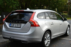 Volvo V60 2014 (2 foto / 5)