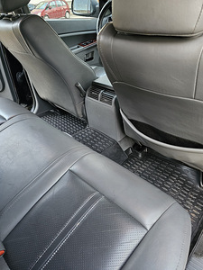 Jeep Grand Cherokee 160kw (8 foto / 10)
