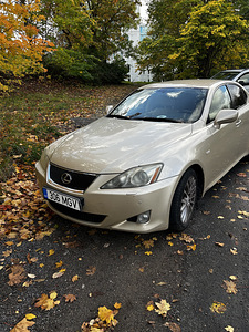 Lexus IS 250 153 kW (9 foto / 10)