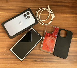 iPhone 13 Pro 128 ГБ Сьерра-синий (2 фото из 5)