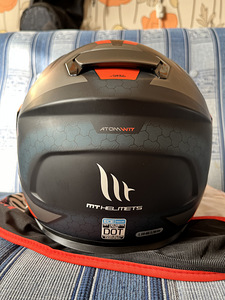 MT HELMETS ATOM SV W17 A5 (5 foto / 5)