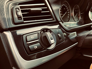 BMW 520D F11 2.0D N47D20C 120kW 2011 (6 foto / 14)
