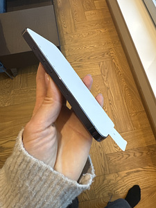 iPhone 14 Pro Новый (2 фото из 2)