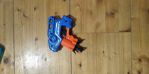 Müün lastepüstolite komplekti Nerf ja XShot. Kollektsioon-9 (9 foto / 10)