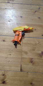 Müün lastepüstolite komplekti Nerf ja XShot. Kollektsioon-9 (10 foto / 10)