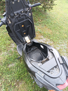 Скутер 80cc (1 фото из 5)