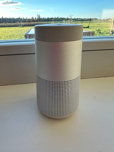 Juhtmevaba kõlar BOSE SoundLink Revolve II Luxe Silver (2 foto / 3)