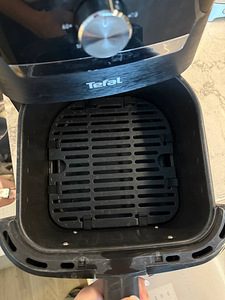 Аэрогриль Tefal (3 фото из 3)