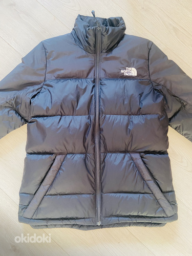 Женская зимняя куртка North Face размер М (фото #2)