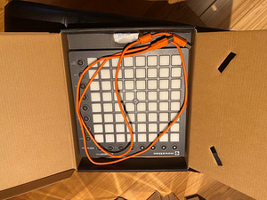Novation Launchpad MK2 (2 foto / 3)