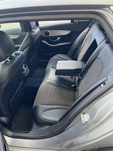 Mercedes-Benz C 180 Avantgarde (9 foto / 10)