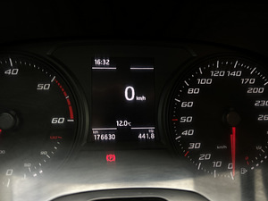 Seat Ateca 1.6 (10 фото из 12)