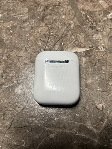 AirPods 1 (2 foto / 3)