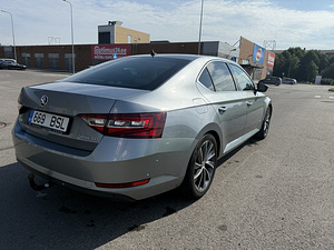 Skoda Superb L&K 2017 2.0 110 kw (4 foto / 14)