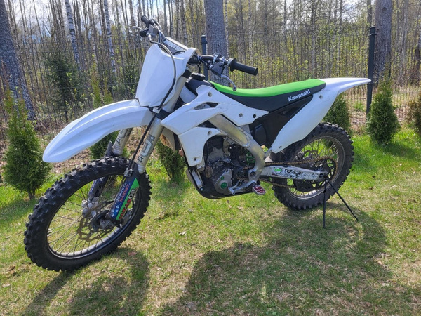 Kawasaki KX250F 2015 | Uus kolb | EFI | Väga heas korras