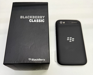 Blackberry Classic (2 foto / 2)