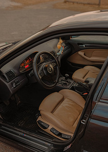 BMW 330 3.0 150kW (7 foto / 10)