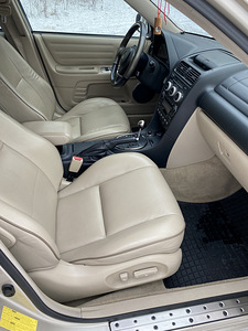 Lexus IS200 2005 LPG gaas (9 foto / 12)