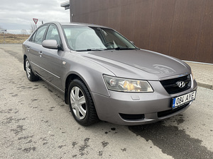Hyundai Sonata 2.2 diisel (3 foto / 9)