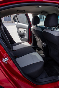 Chevrolet Cruze (3 foto / 9)