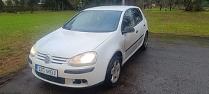 Volkswagen Golf 5 '06 (1 foto / 6)