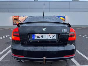 Skoda Octavia (4 foto / 11)