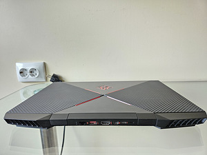 HP Omen 144Hz RTX 2070 i7 9750H 16gb (4 foto / 10)