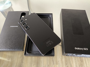 Samsung Galaxy S23 128gb (1 foto / 4)