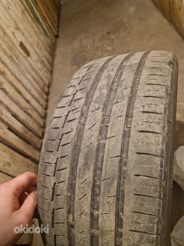 Продам шины r18 225/40