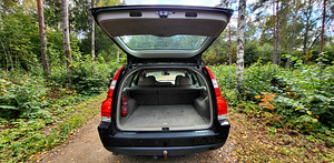 Volvo V70, 2006 автомат (13 фото из 14)