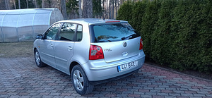 VW Polo (3 фото из 10)