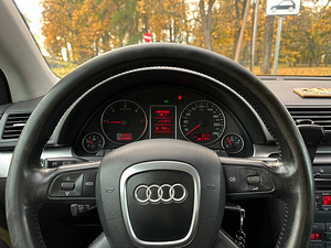 Audi a4 1.9 85kW (4 foto / 5)