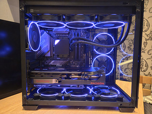 Мощный игровой настольный компьютер с процессором Ryzen 7 78 (5 фото из 5)