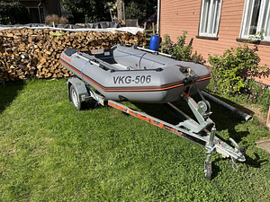 Kummipaat Kolibri KM-330D haagise ja mootoriga (3 foto / 5)