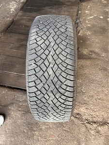 Nokian 235/50 r19 (3 foto / 5)