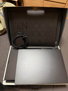 ASUS ZenBook 14 OLED (3 foto / 7)