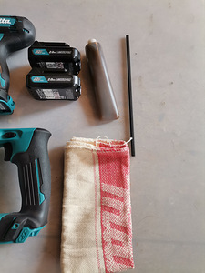 Makita (3 фото из 4)