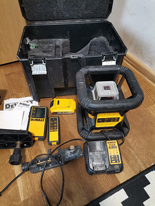 Dewalt dce 079g..зеленый. (1 фото из 5)