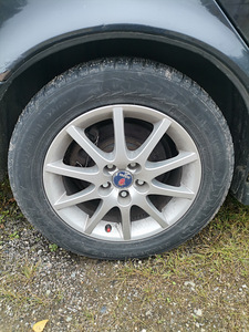 5/110 r 16 saab (2 foto / 2)
