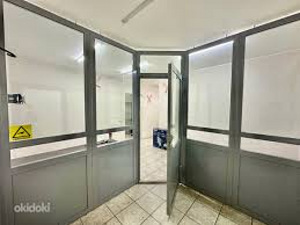 Металлическая дверь (3 фото из 9)