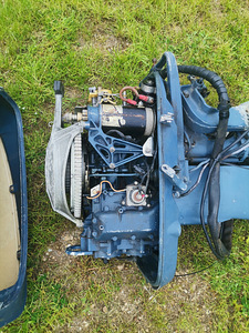 Johnson evinrude 33 hp (2 foto / 6)
