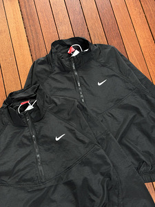 STUSSY NIKE JACKET (3 foto / 7)