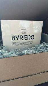 Extrait de parfum Byredo Tobacco Mandarin (5 foto / 5)