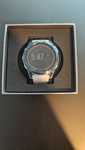 Garmin Fenix 7 Sapphire Solar Blue Titanium (2 foto / 3)