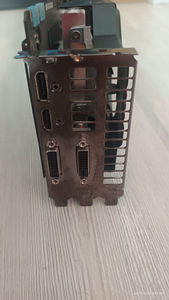 Asus DirectCU II GTX 560 Ti (3 foto / 3)