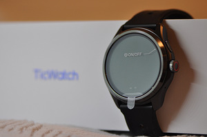 НОВЕЙШИЙ TICWATCH PRO 5 - Google WearOS (1 фото из 5)