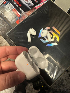 Airpods 4 Original (2 foto / 3)