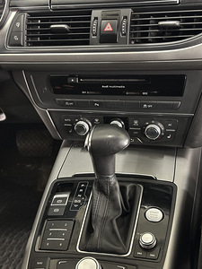Audi A6 2.0 (5 foto / 10)