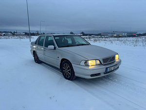 Volvo S70, бензин/газ, автомат (6 фото из 8)