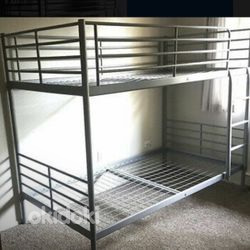 Narivoodi Ikea Svarta